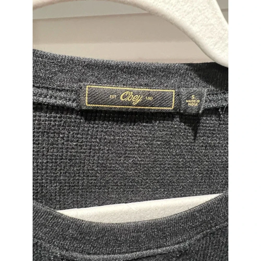 Obey Small Patch Logo‎ Waffle Knit Light Sweater chargoal grey Men’s small